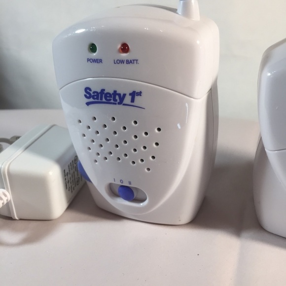 Safety 1st Baby Monitor - Picture 3 of 8